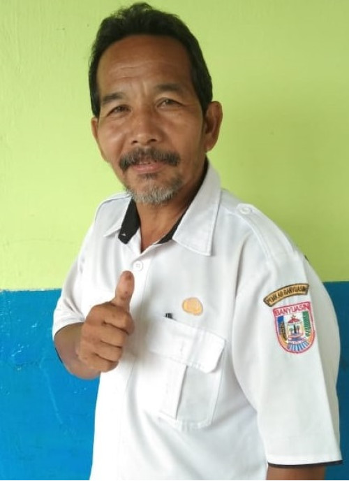 Mat Ajam, S.Pd. SD